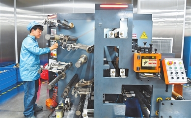 芯芯向榮 數(shù)碼產品技術研發(fā)與銷售的協(xié)同進化